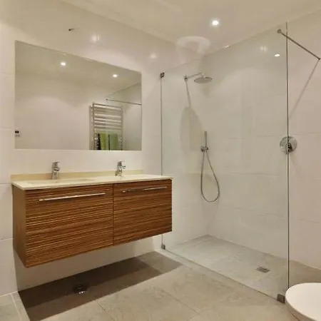 Sleeps 4 Pool Air Con Wifi Appartamento Vale do Lobo